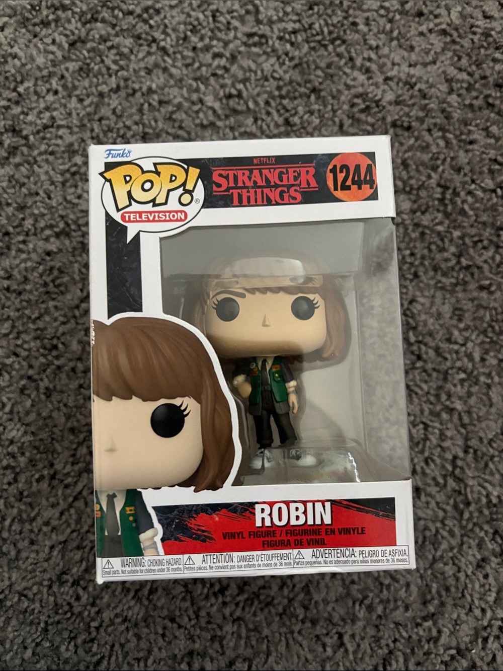 Funko Robin in Green Jacket with Brown Hair Pop! Figure